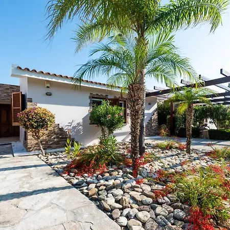 Tequila Sunrise By Ezoria * Bahía de Coral