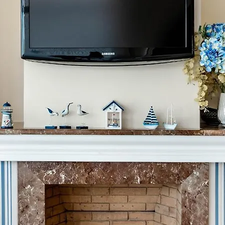 Tequila Sunrise By Ezoria Bahía de Coral