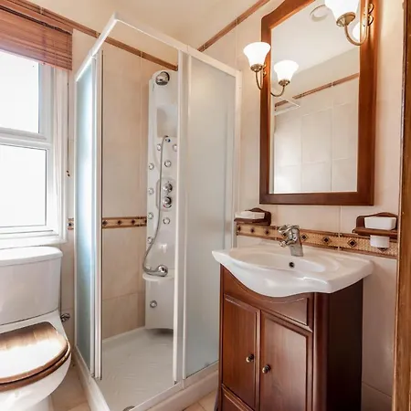 Villa Tequila Sunrise By Ezoria