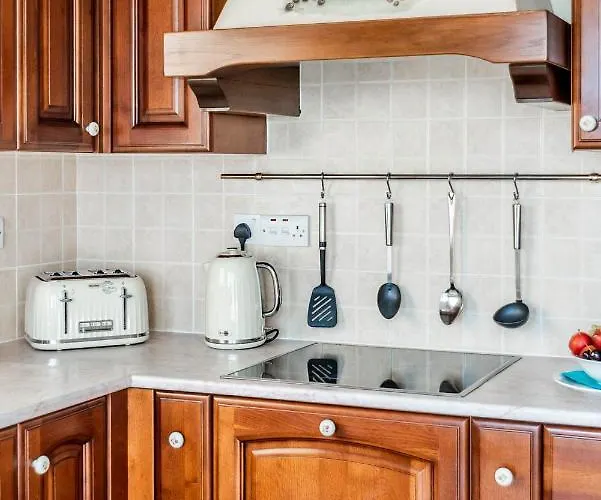 فيلة Tequila Sunrise By Ezoria كورال باي