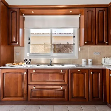 Tequila Sunrise By Ezoria *