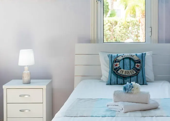 Vila Tequila Sunrise By Ezoria Coral Bay