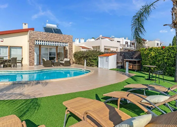 Tequila Sunrise By Ezoria Vila *